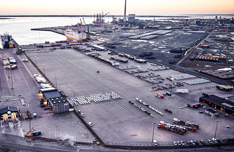 Aerial view of SAL Autoterminal showcasing the extensive RoRo operations.